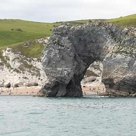 Hightide - 2 Bed With Parking, Balcony & Sea View. Swanage Exterior foto