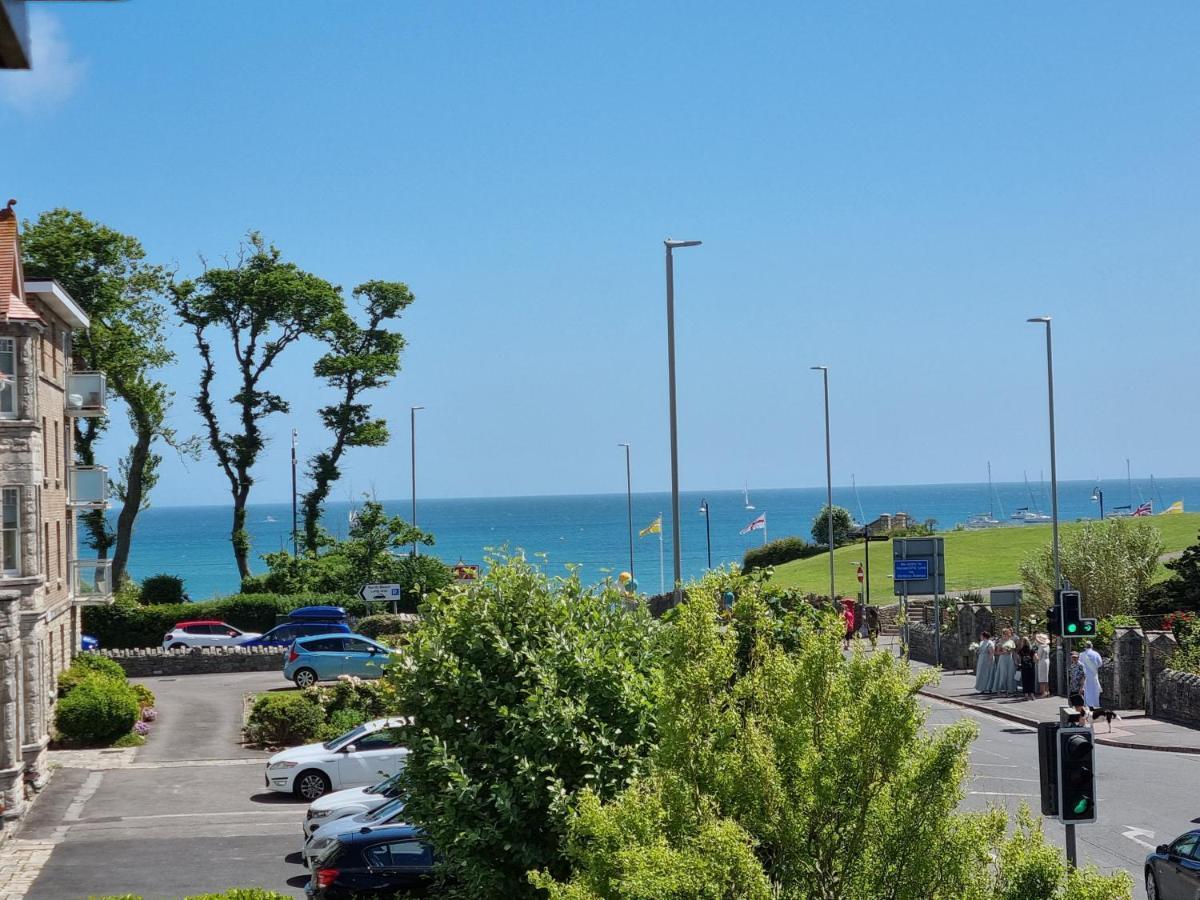 Hightide - 2 Bed With Parking, Balcony & Sea View. Swanage Exterior foto