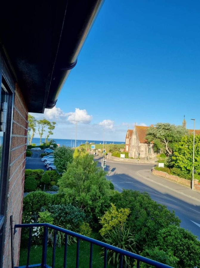 Hightide - 2 Bed With Parking, Balcony & Sea View. Swanage Exterior foto