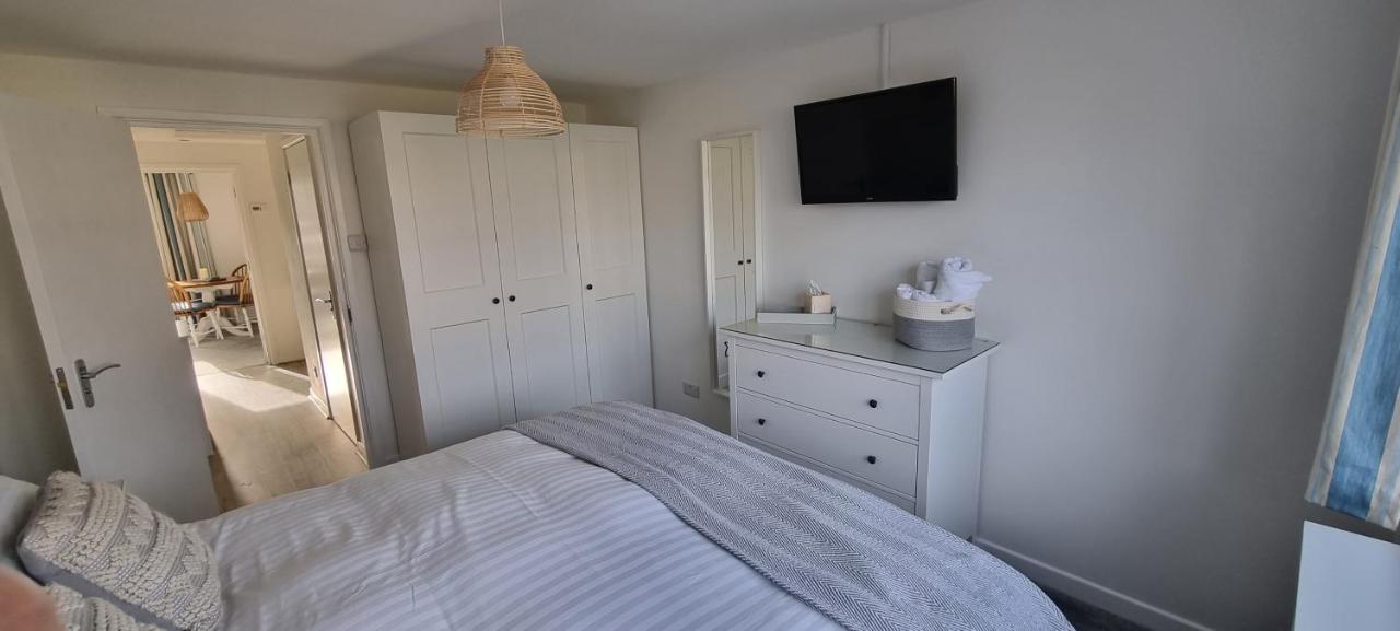 Hightide - 2 Bed With Parking, Balcony & Sea View. Swanage Exterior foto