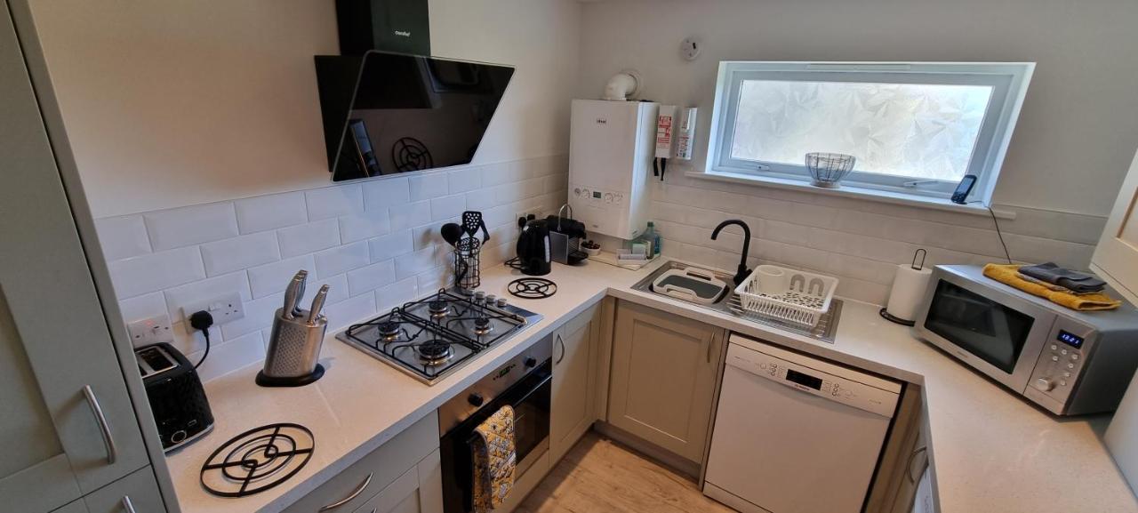 Hightide - 2 Bed With Parking, Balcony & Sea View. Swanage Exterior foto