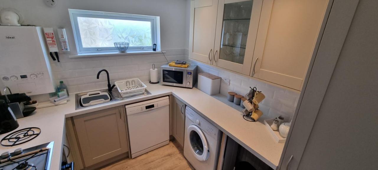 Hightide - 2 Bed With Parking, Balcony & Sea View. Swanage Exterior foto