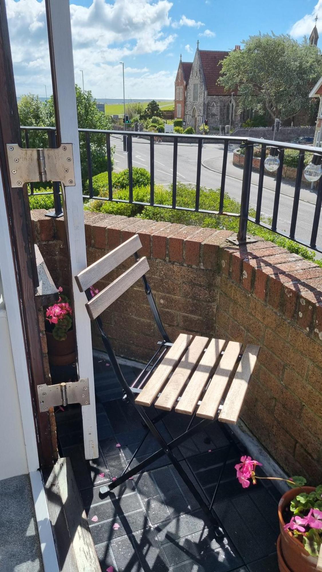 Hightide - 2 Bed With Parking, Balcony & Sea View. Swanage Exterior foto