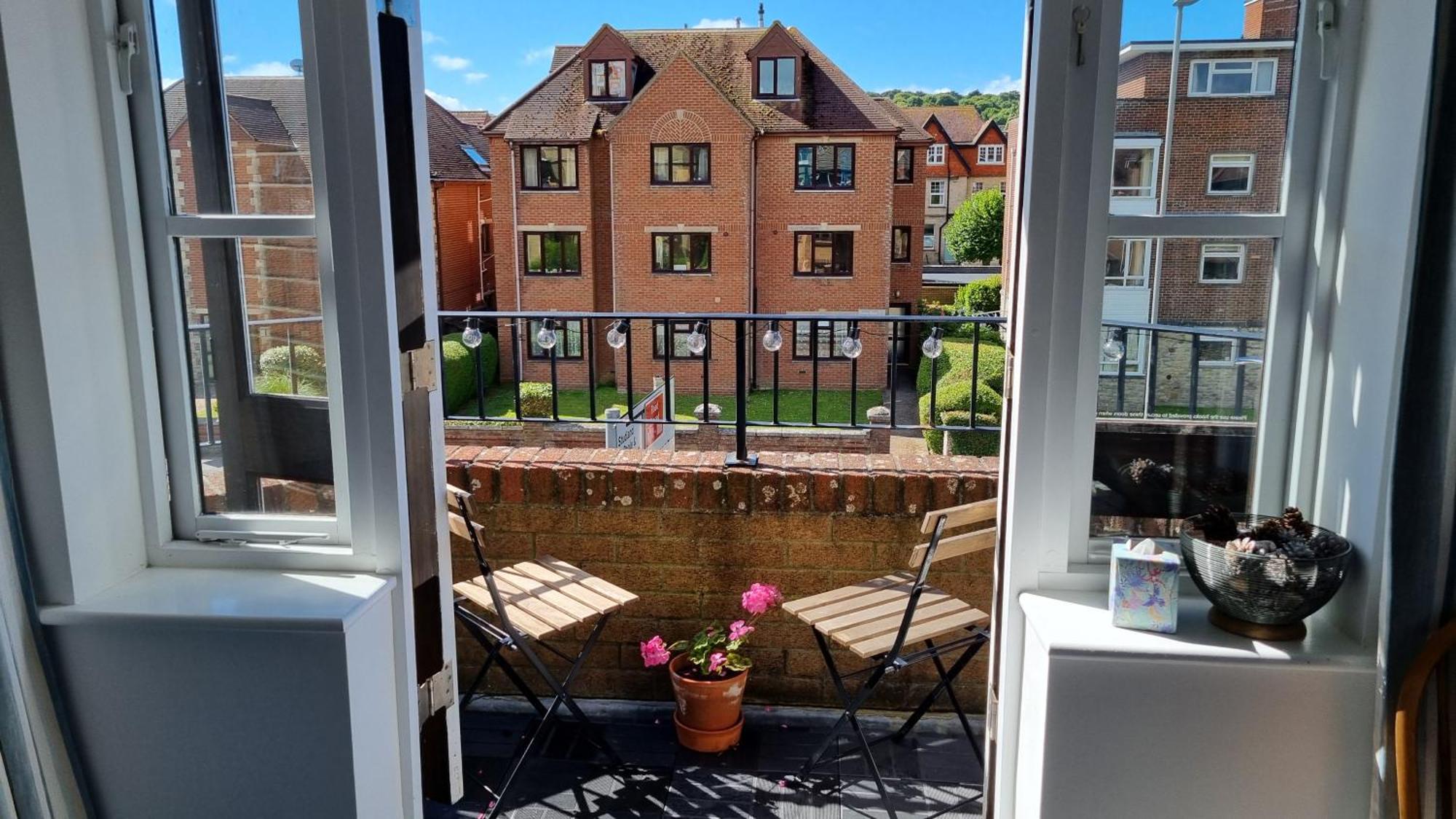 Hightide - 2 Bed With Parking, Balcony & Sea View. Swanage Quarto foto